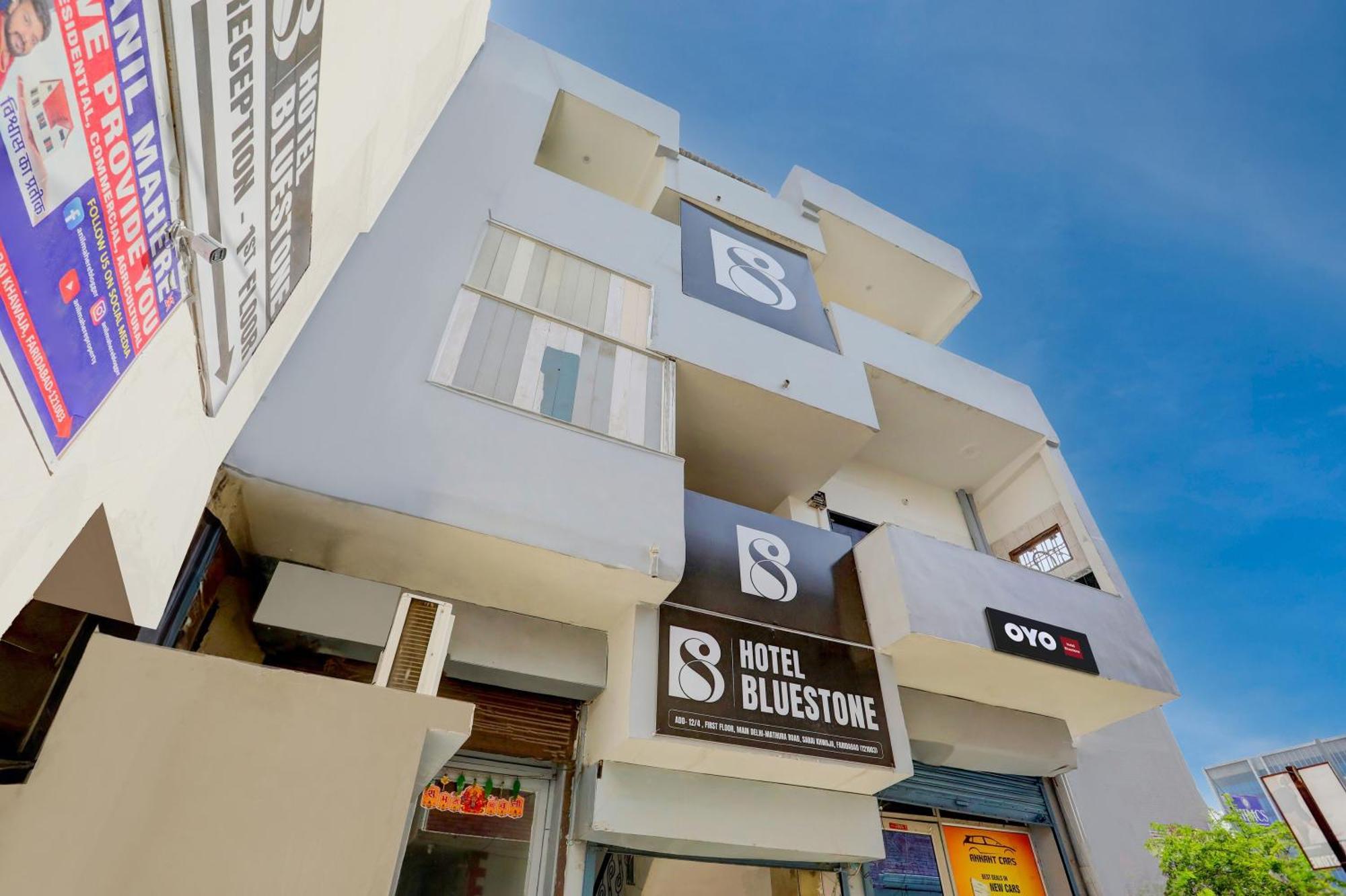 Super Hotel Live View Indraprastha Extérieur photo