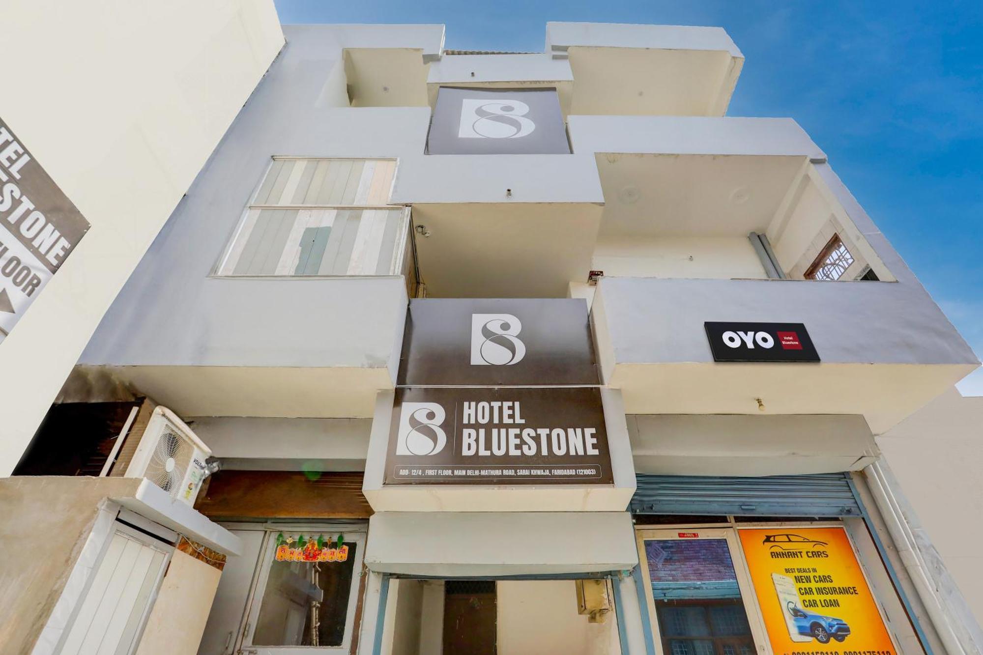 Super Hotel Live View Indraprastha Extérieur photo